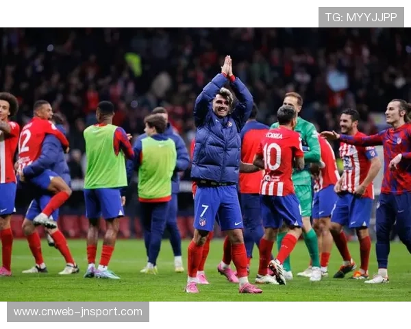 图卢兹边路传中与定位球战术研究，针对对手防线弱点